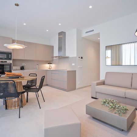 Sitges Spaces Garden Condo-2 Bedrooms, 2 Bathrooms, Garden Terrace, Near Center, Sleeps Up To 6- Monthly Rentals Only Exterior photo